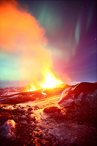 火山與北極光