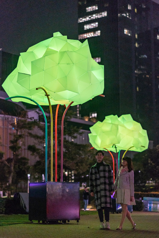 光影裝置 - Cloudy Lanterns