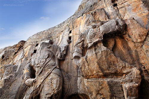 龍門石窟(Longmen Grottoes)