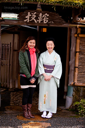 穿日本和服女仕