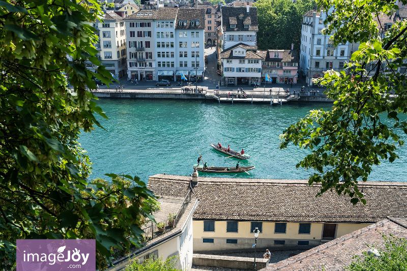 林登霍夫山(Lindenhof Hill)