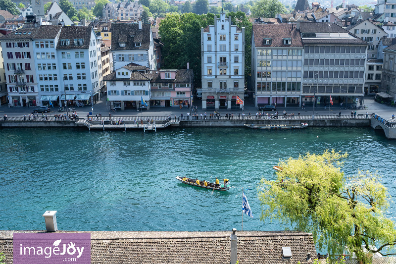 林登霍夫山(Lindenhof Hill)
