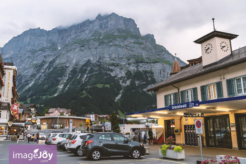 格林德瓦(Grindelwald)火車站